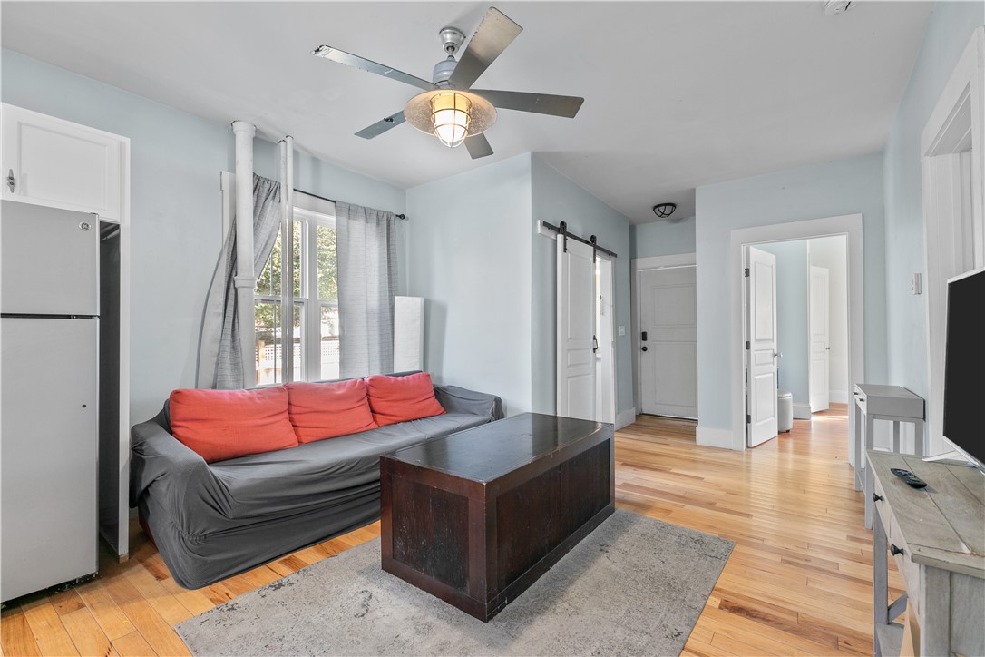 427 Spring Street, Unit 1 Newport, RI 02840 - Photo 7 of 20