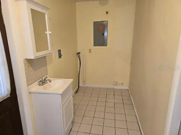 $1,700 | 503 Lewis Street, Fruitland Park, FL 34731