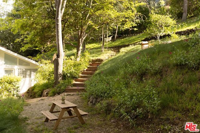 $2,200,000 | 7324 Woodrow Wilson Drive, Los Angeles, CA 90046