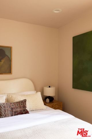 $2,200,000 | 7324 Woodrow Wilson Drive, Los Angeles, CA 90046