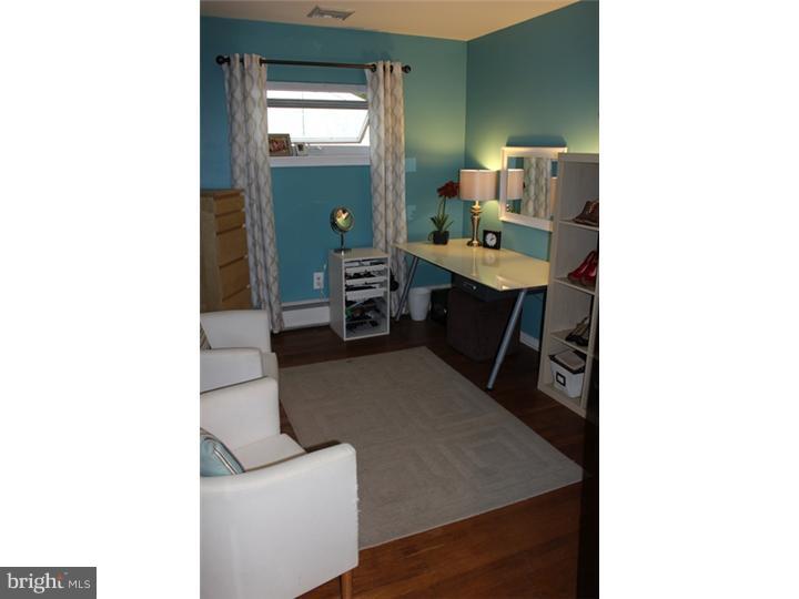 9 Gilpin Road Willow Grove, PA 19090 - Photo 12 of 24 Gallery Image 12