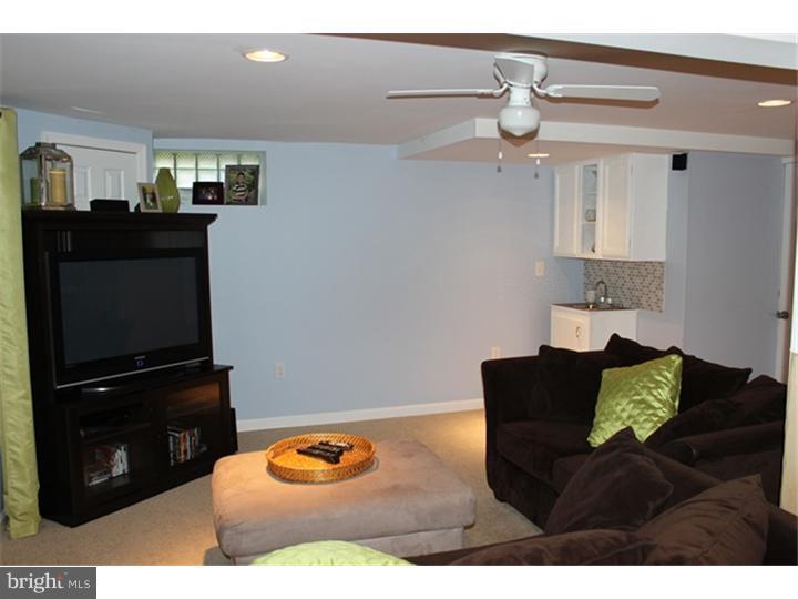 9 Gilpin Road Willow Grove, PA 19090 - Photo 16 of 24 Gallery Image 16