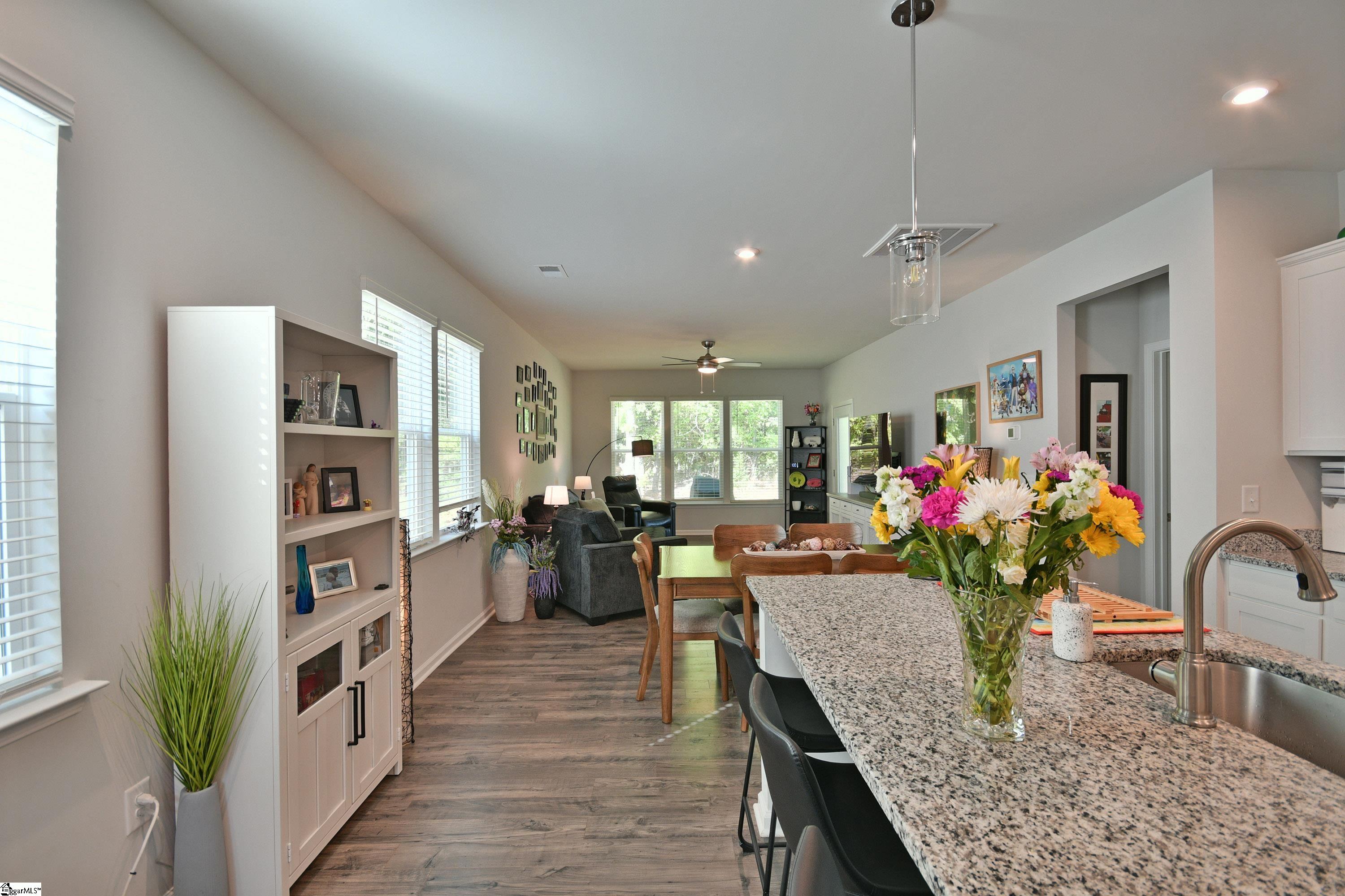 508 Poinsett Bridge Way Greenville, SC 29607 - Photo 4 of 39