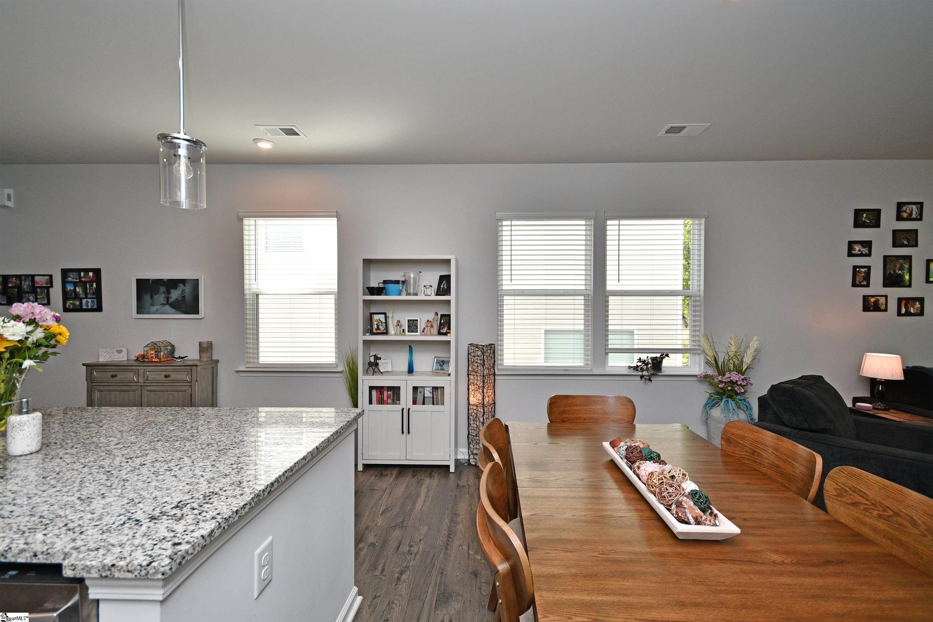 508 Poinsett Bridge Way Greenville, SC 29607 - Photo 8 of 39