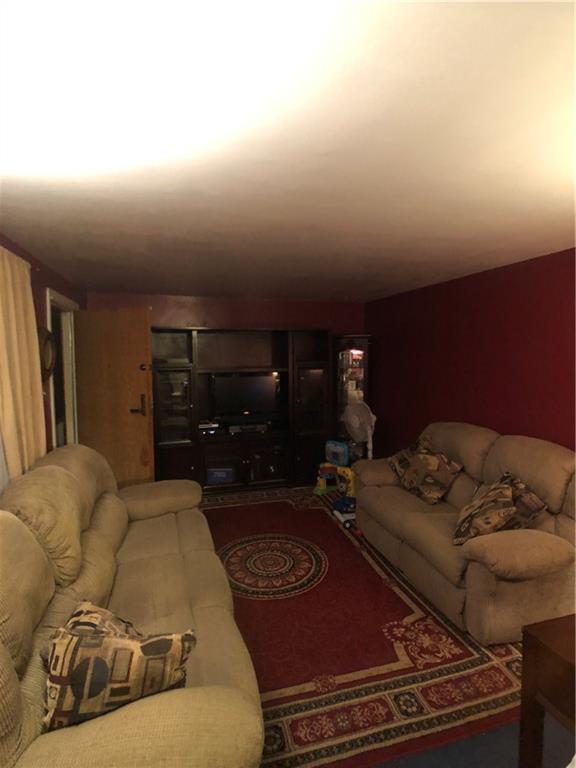 9607 Glendale Road Pittsburgh, PA 15235 - Photo 7 of 21 Gallery Image 7