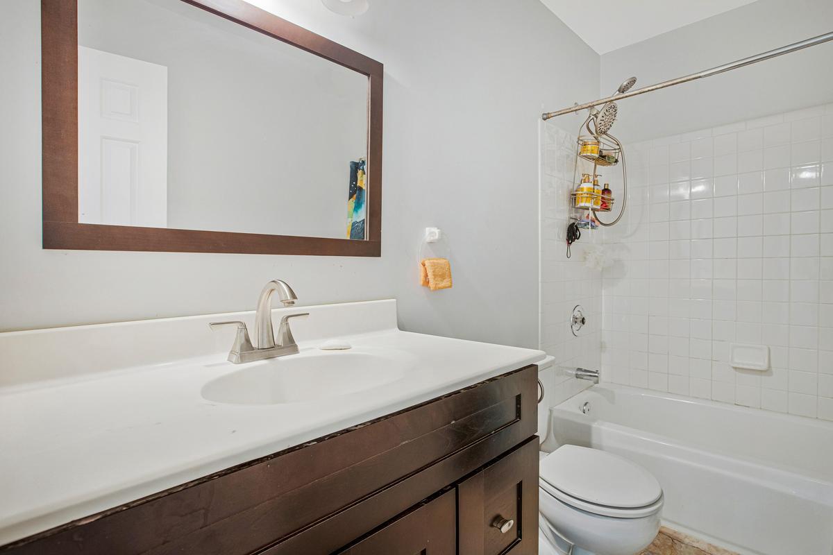 16311 Dahl Road Laurel, MD 20707 - Photo 31 of 54 Full bath on upper level