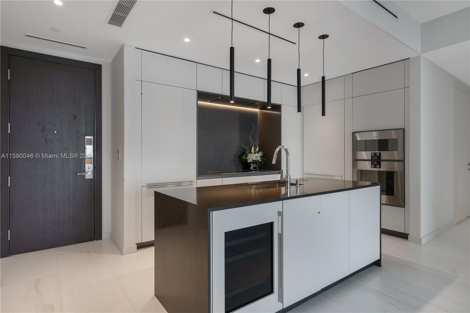 300 Biscayne Blvd Way, Unit 3105 Miami, FL 33131 - Photo 7 of 53