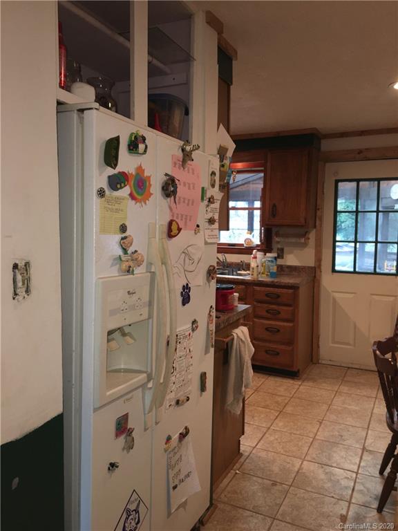 249 Jones Road Fletcher, NC 28732 - Photo 5 of 9 Gallery Image 5