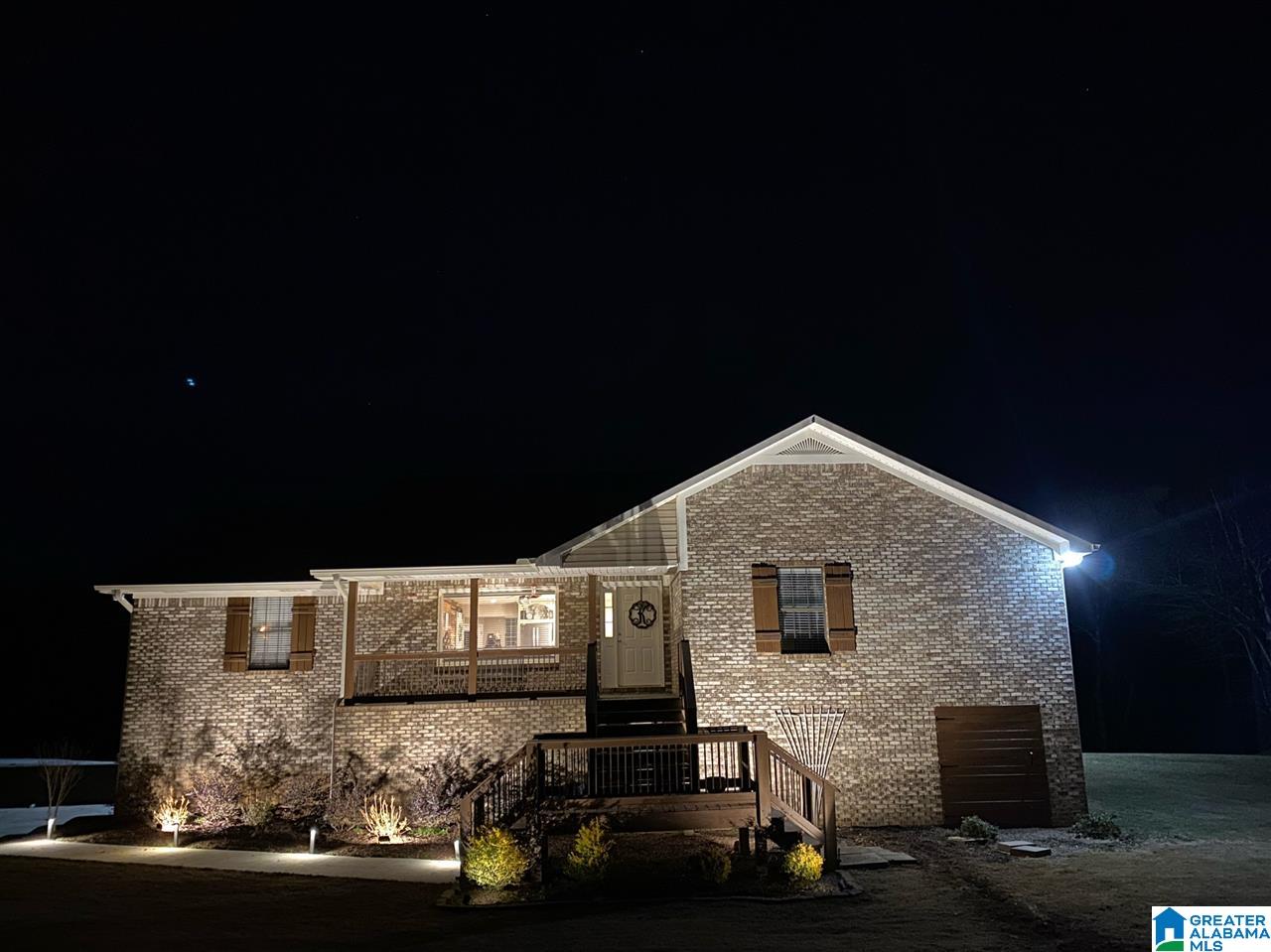 6901 Castle Heights Road Morris, AL 35116 - Photo 3 of 33