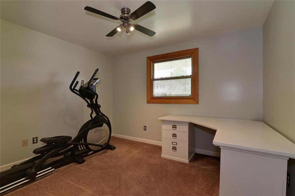 1061 Fiddleback Drive McKees Rocks, PA 15136 - Photo 14 of 20