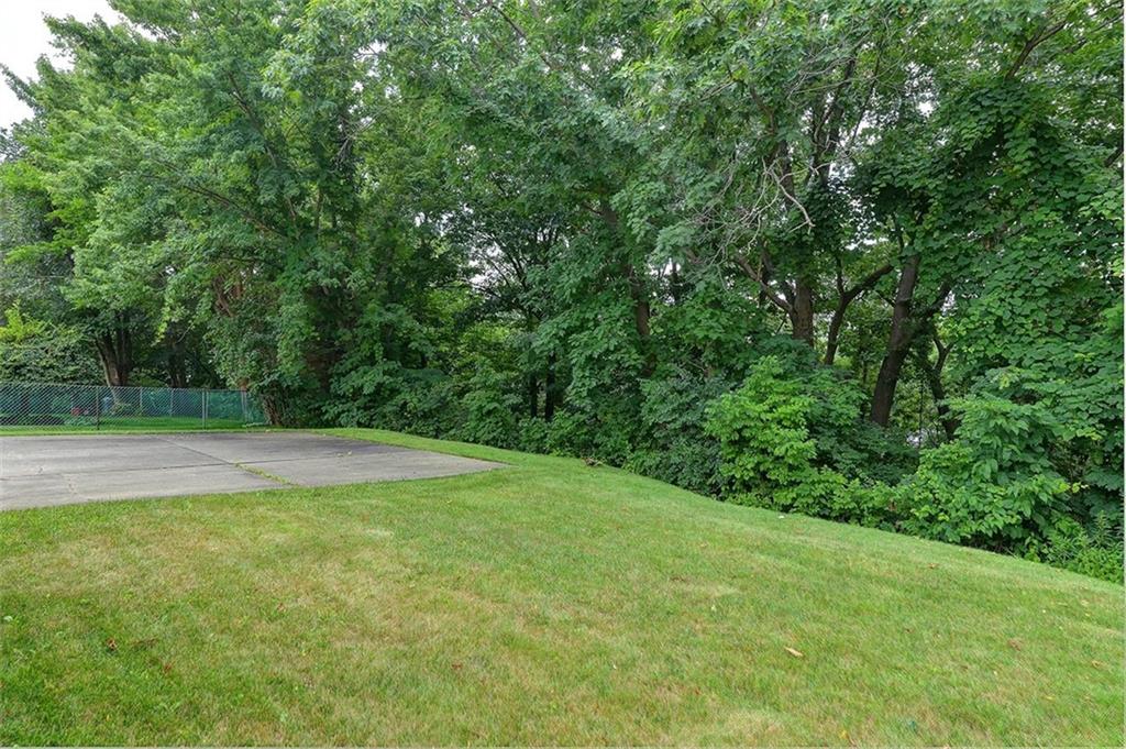 1061 Fiddleback Drive McKees Rocks, PA 15136 - Photo 19 of 20