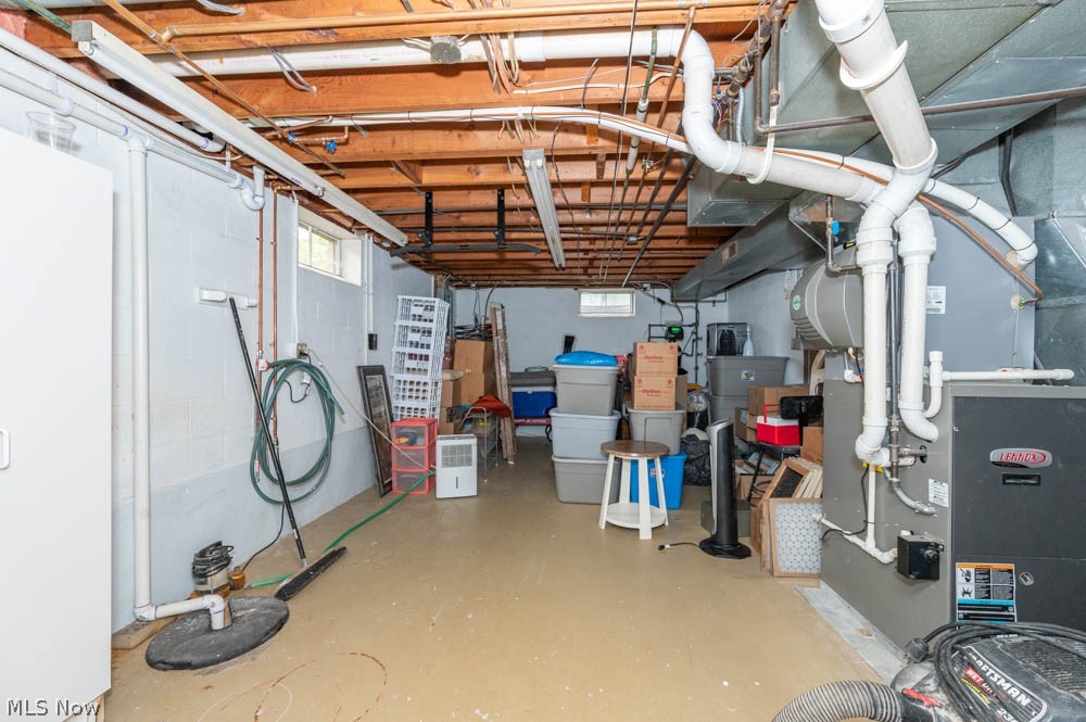 2812 Pine Lake Road Uniontown, OH 44685 - Photo 27 of 32 Gallery Image 27