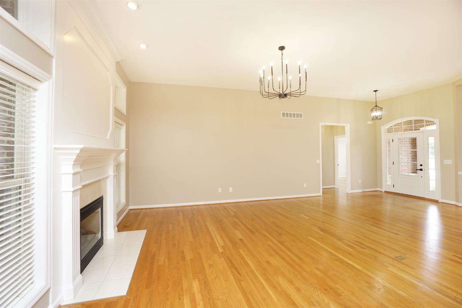 1221 Catalpa Ridge Lebanon, OH 45036 - Photo 6 of 39 Gallery Image 6