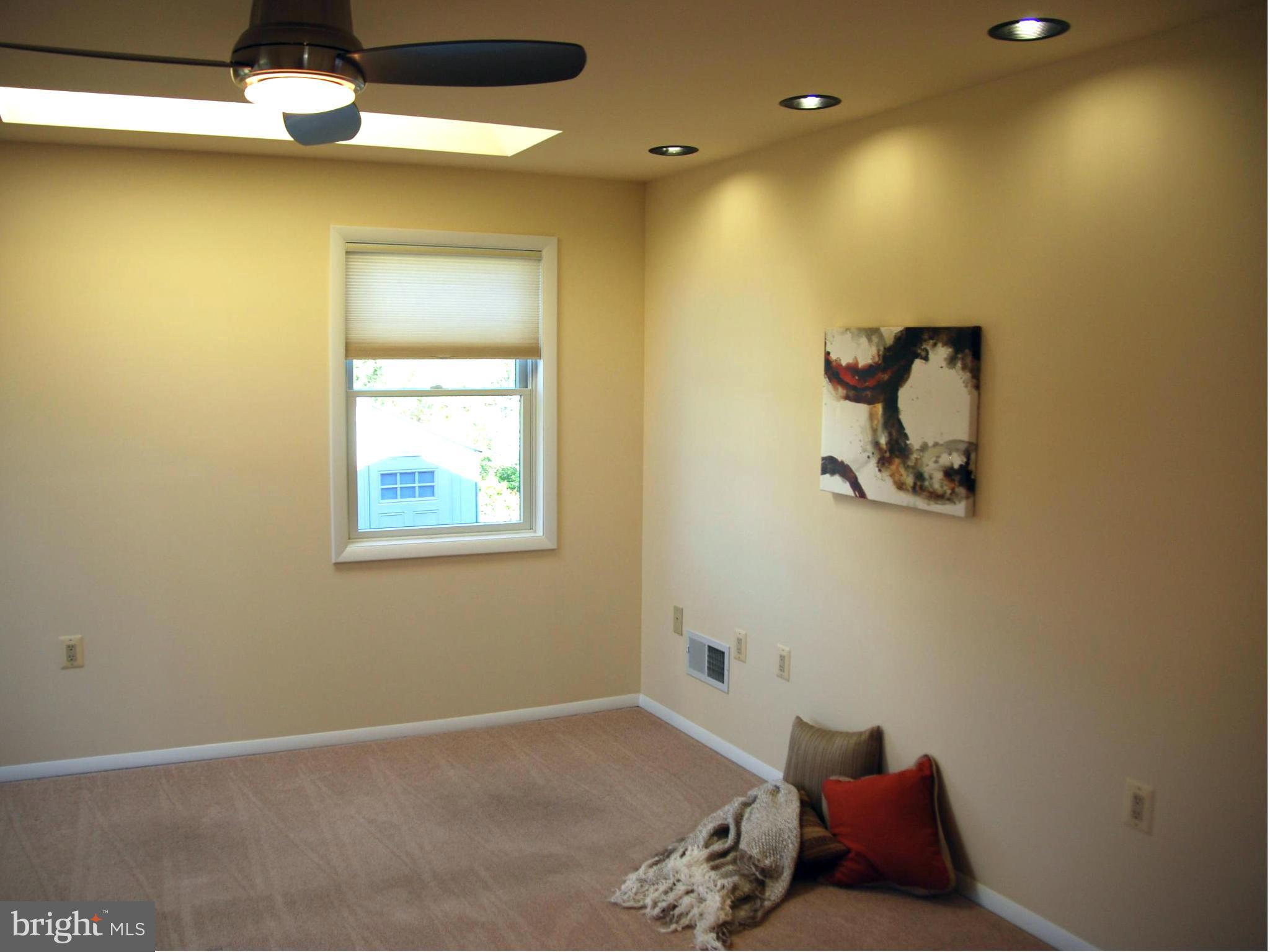 8112 Bullock Lane Springfield, VA 22151 - Photo 14 of 30 Main Level-Handicap Access Bedroom #5