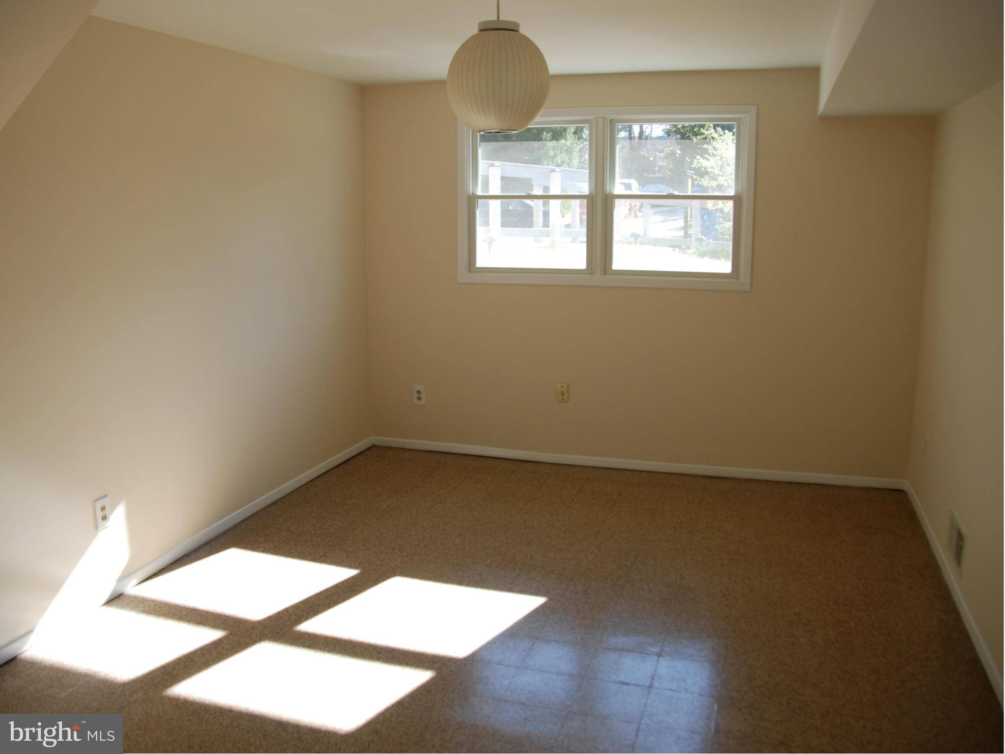 8112 Bullock Lane Springfield, VA 22151 - Photo 25 of 30 Lower Level
