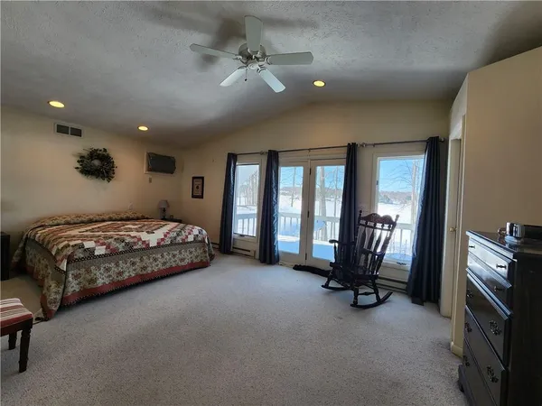 $749,900 | 224 Latonka Drive, Mercer, PA 16137