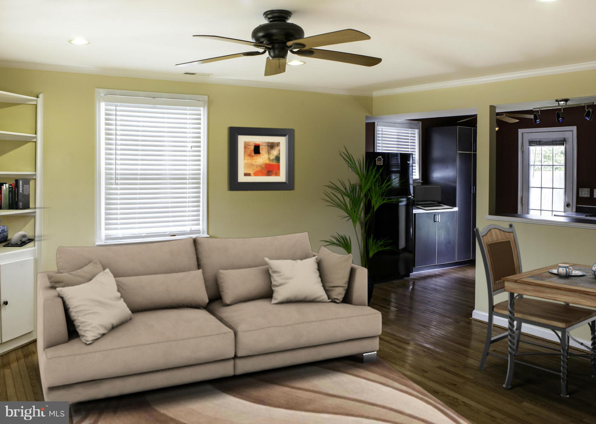 3426 Cornwall Road Baltimore, MD 21222 - Photo 4 of 16 Living Room