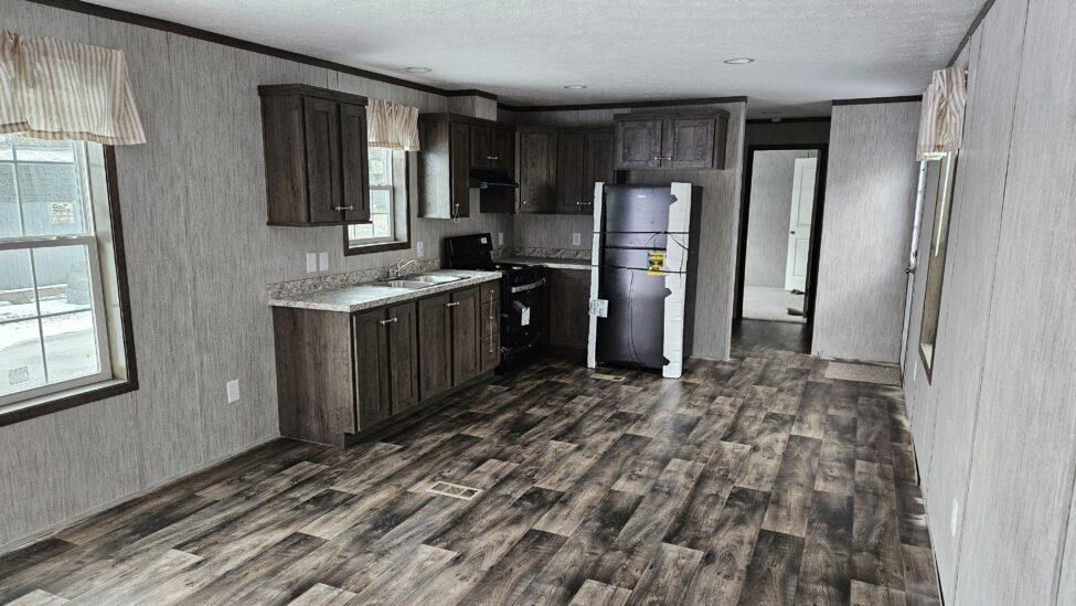 95 Addison Drive Berlin, VT 05602 - Photo 4 of 14