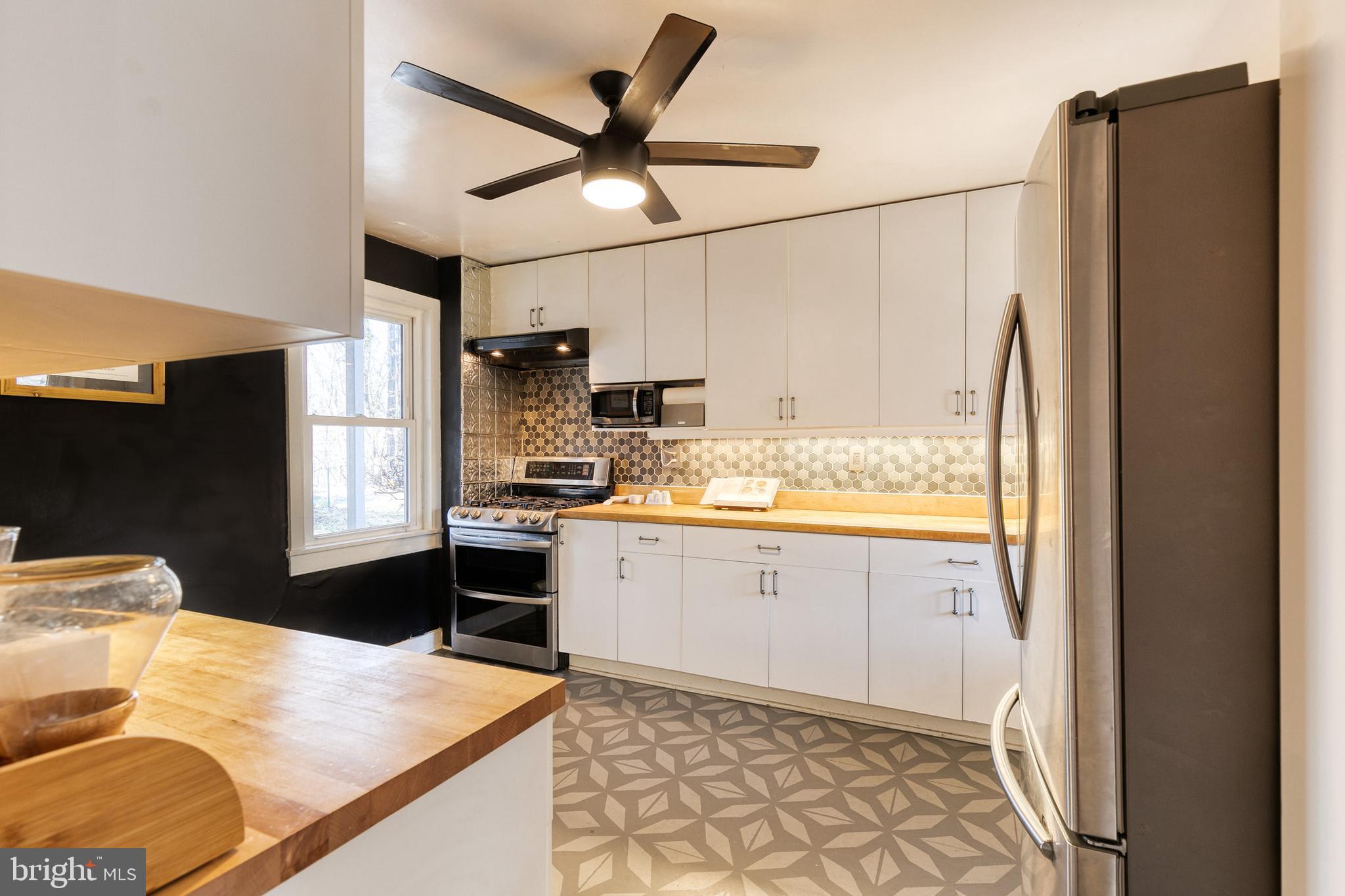 5905 Pimlico Road Baltimore, MD 21209 - Photo 14 of 38