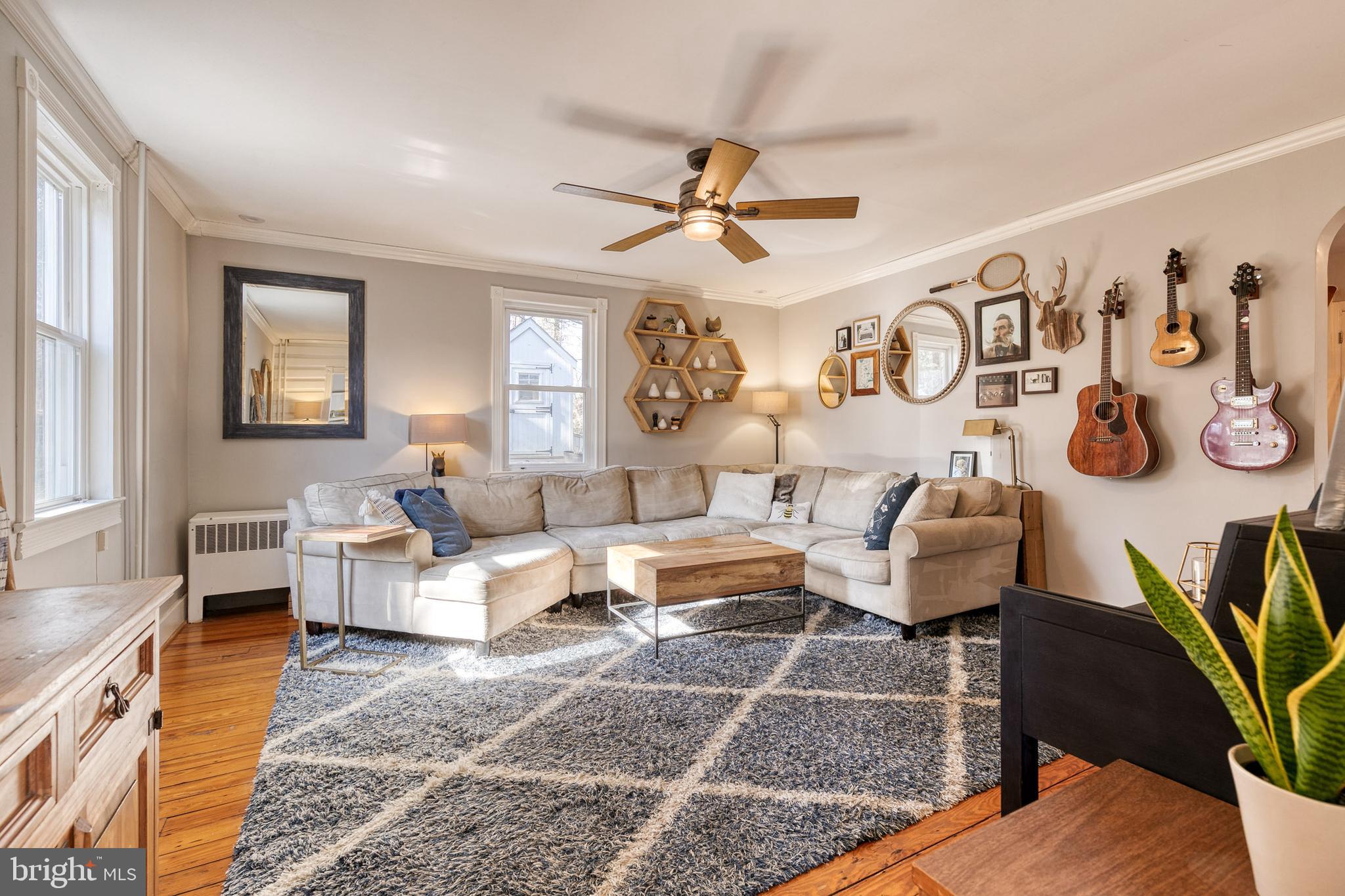 5905 Pimlico Road Baltimore, MD 21209 - Photo 2 of 38