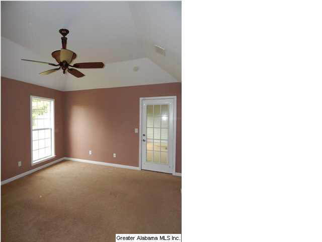 137 Horseshoe Circle Alabaster, AL 35007 - Photo 18 of 21