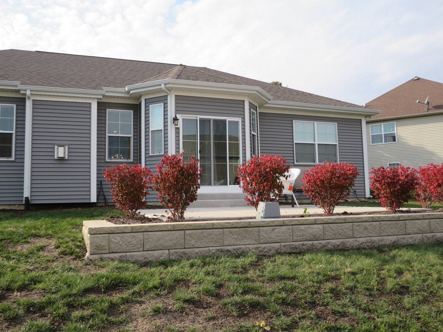 21407 Bay Tree Court Shorewood, IL 60404 - Photo 6 of 53 a front view of house with yard