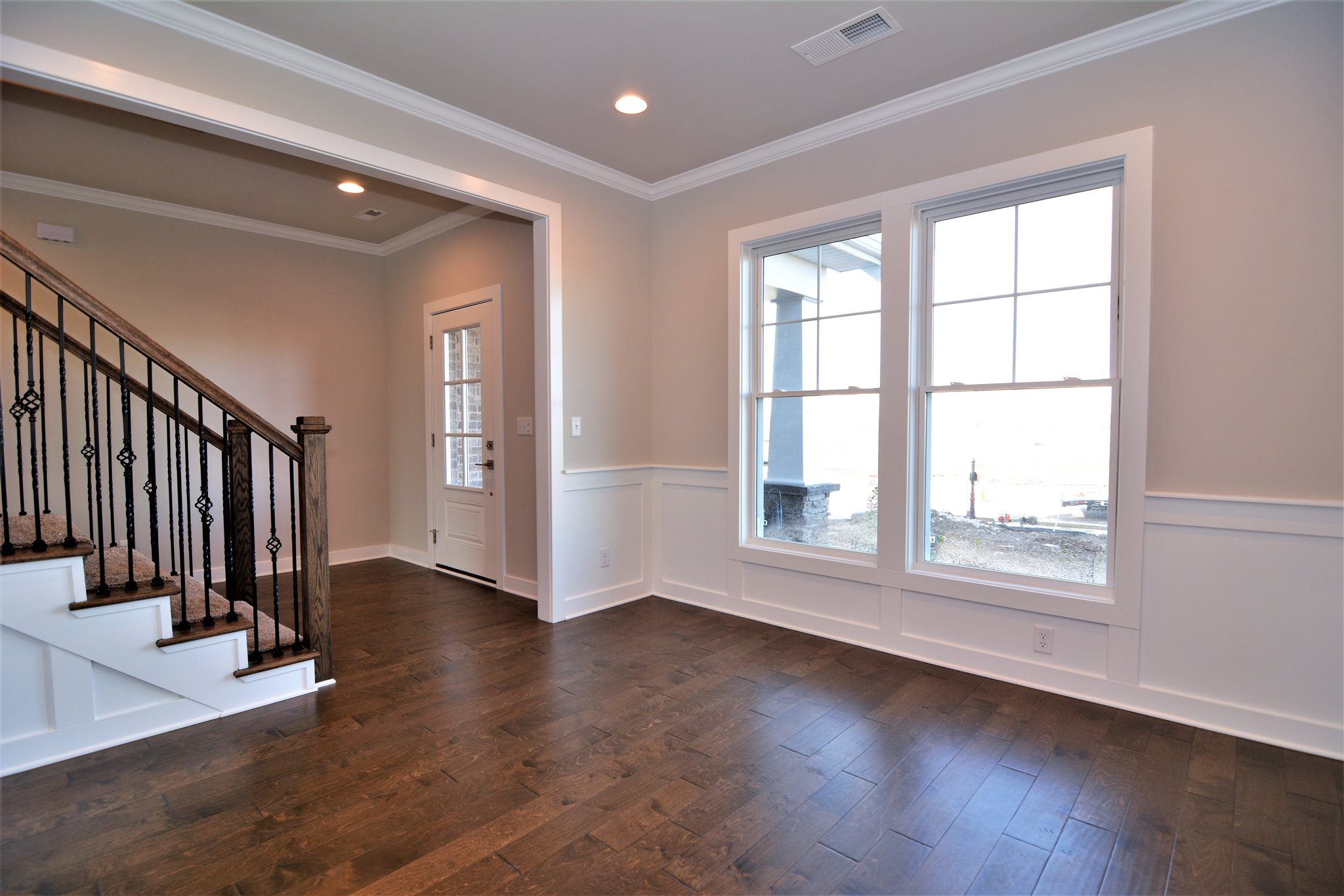 5571 Brompton Drive Newburgh, IN 47630 - Photo 4 of 34