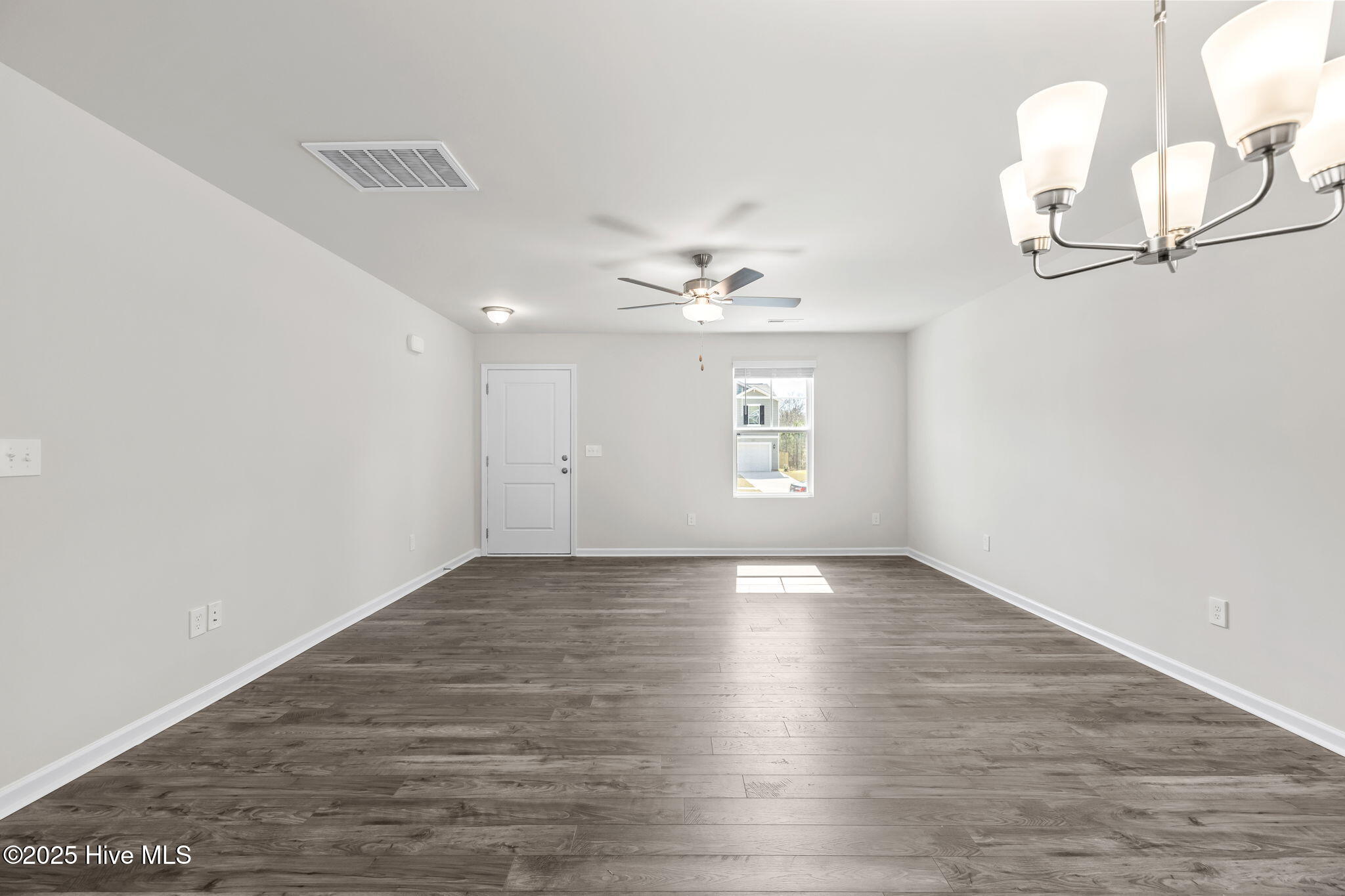 213 Fire Lane Vass, NC 28394 - Photo 3 of 31 Living room