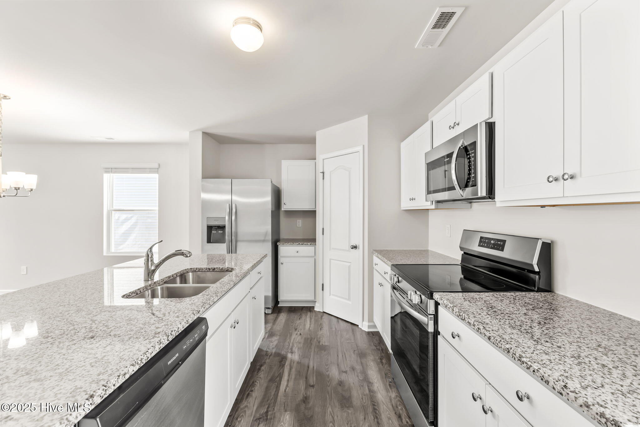 213 Fire Lane Vass, NC 28394 - Photo 6 of 31 Kitchen