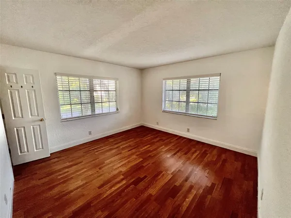 $2,000 | 760 Southeast 2nd Avenue, Unit C202, Deerfield Beach, FL 33441