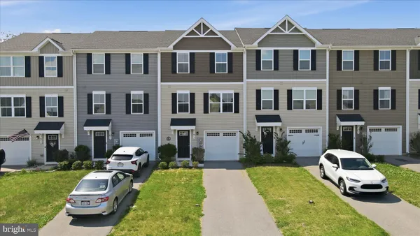 $265,000 | 76 Chincoteague Lane, Martinsburg, WV 25403