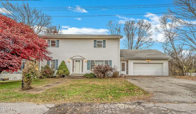$330,000 | 1001 Griggs Street, Clarks Summit, PA 18411