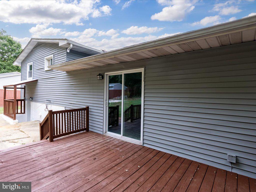 106 Reavis Road Hanover, MD 21076 - Photo 28 of 35