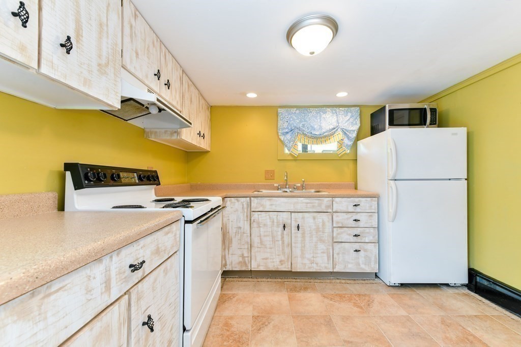 49 Beach Avenue Hull, MA 02045 - Photo 20 of 25