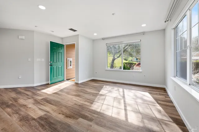 $432,289 | 117 Captain Nurse Circle, Novato, CA 94949