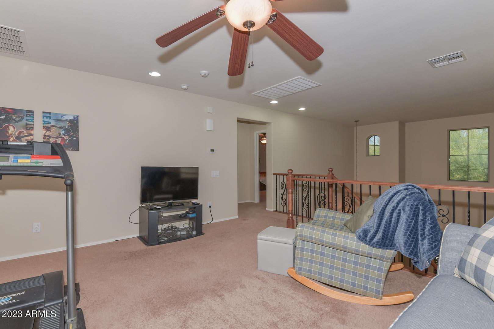 5428 West Yearling Road Phoenix, AZ 85083 - Photo 20 of 39 Loft