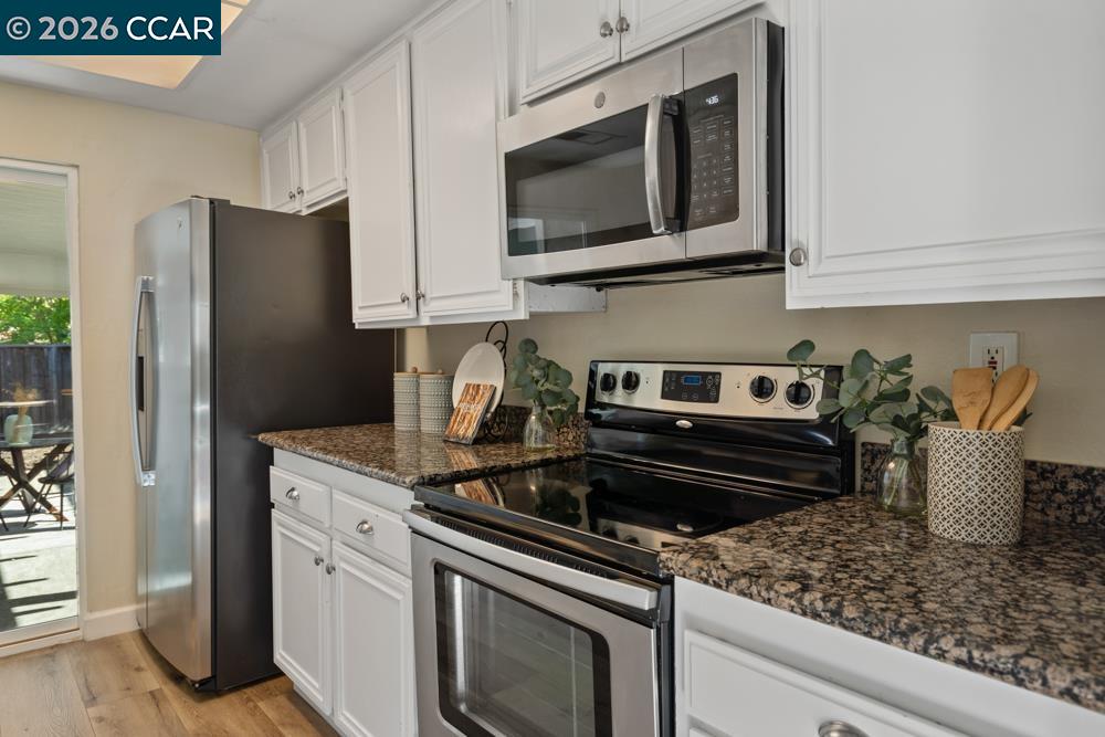 1394 Morning View Court Concord, CA 94521 - Photo 14 of 38