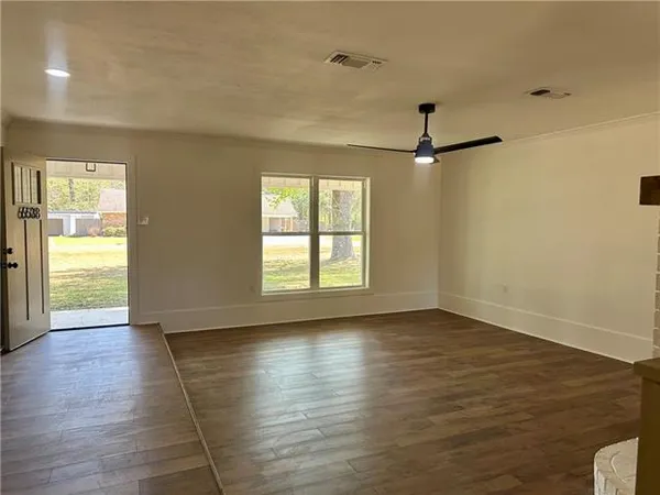 $279,500 | 6538 Windy Drive, Pineville, LA 71360