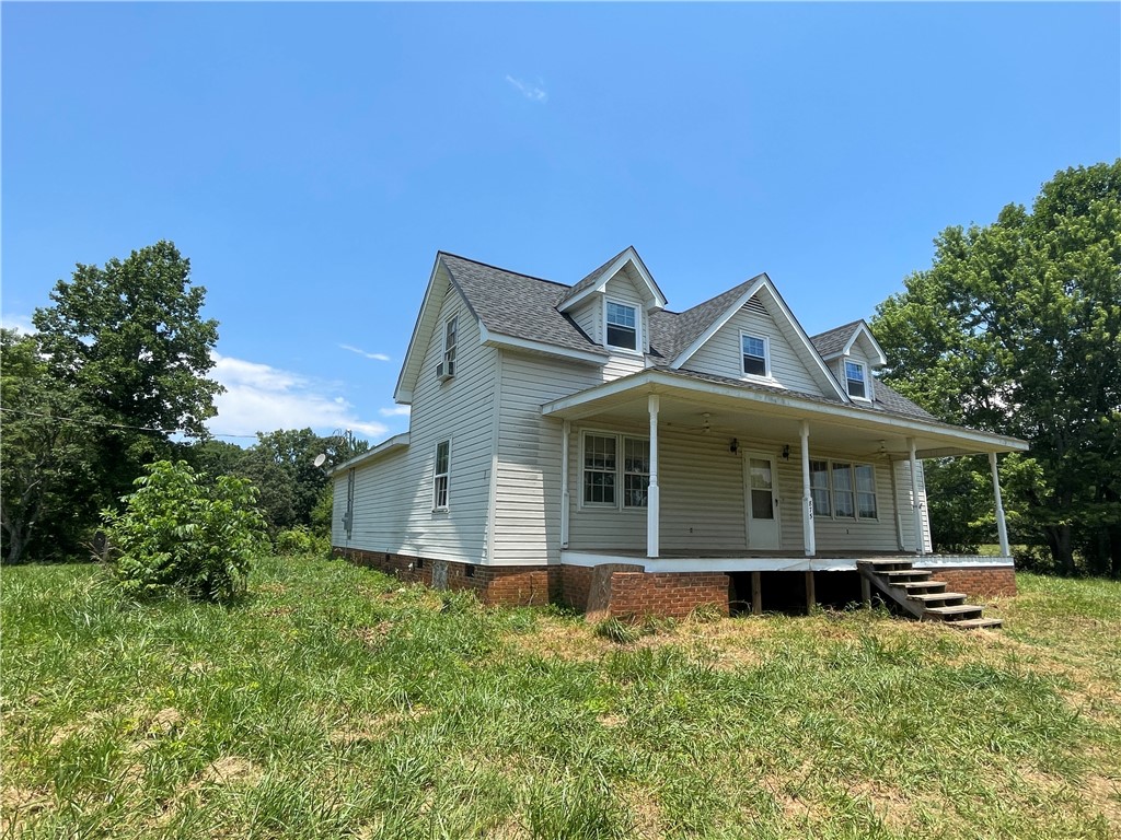 875 Love And Care Road Six Mile, SC 29682 - Photo 4 of 28