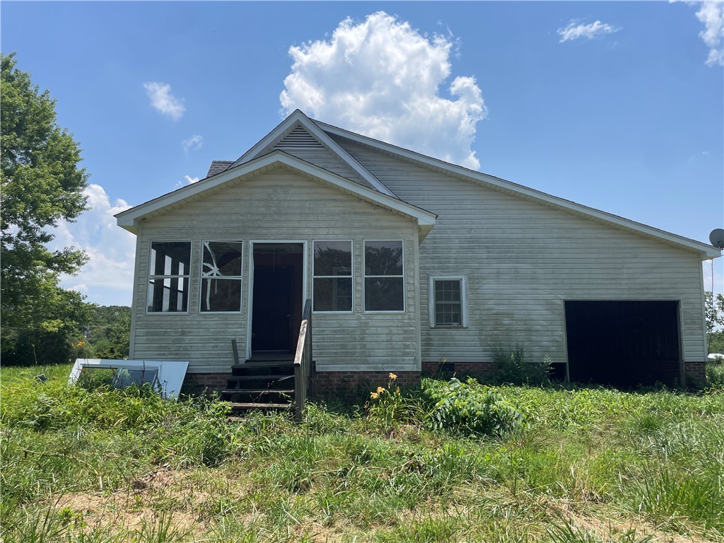 875 Love And Care Road Six Mile, SC 29682 - Photo 5 of 28