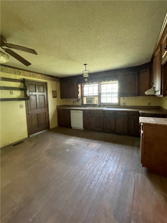 875 Love And Care Road Six Mile, SC 29682 - Photo 8 of 28