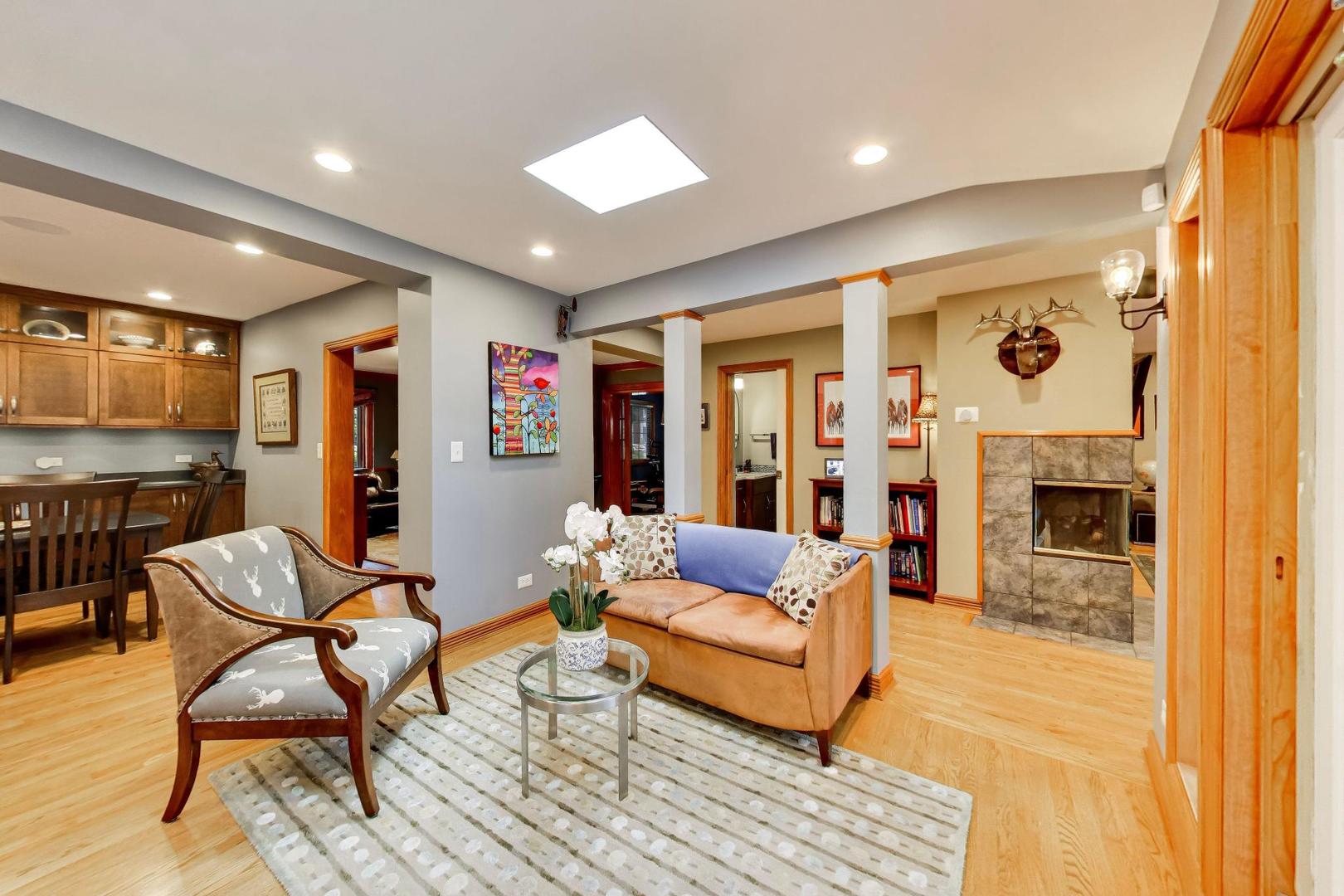 220 Northwood Road Riverside, IL 60546 - Photo 19 of 79 Gallery Image 19
