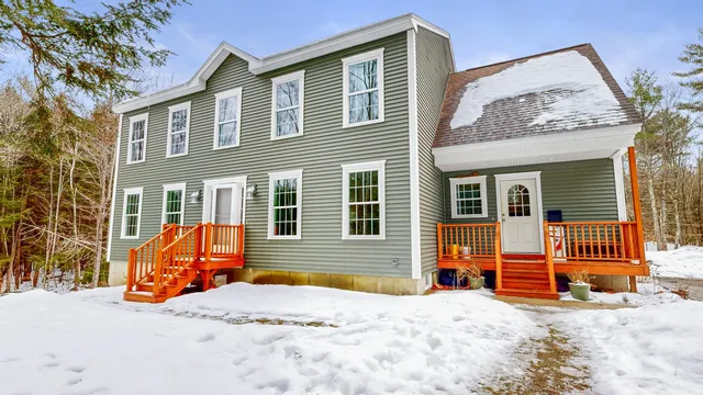 $650,000 | 141 Bradbury Road, Lewiston, ME 04240