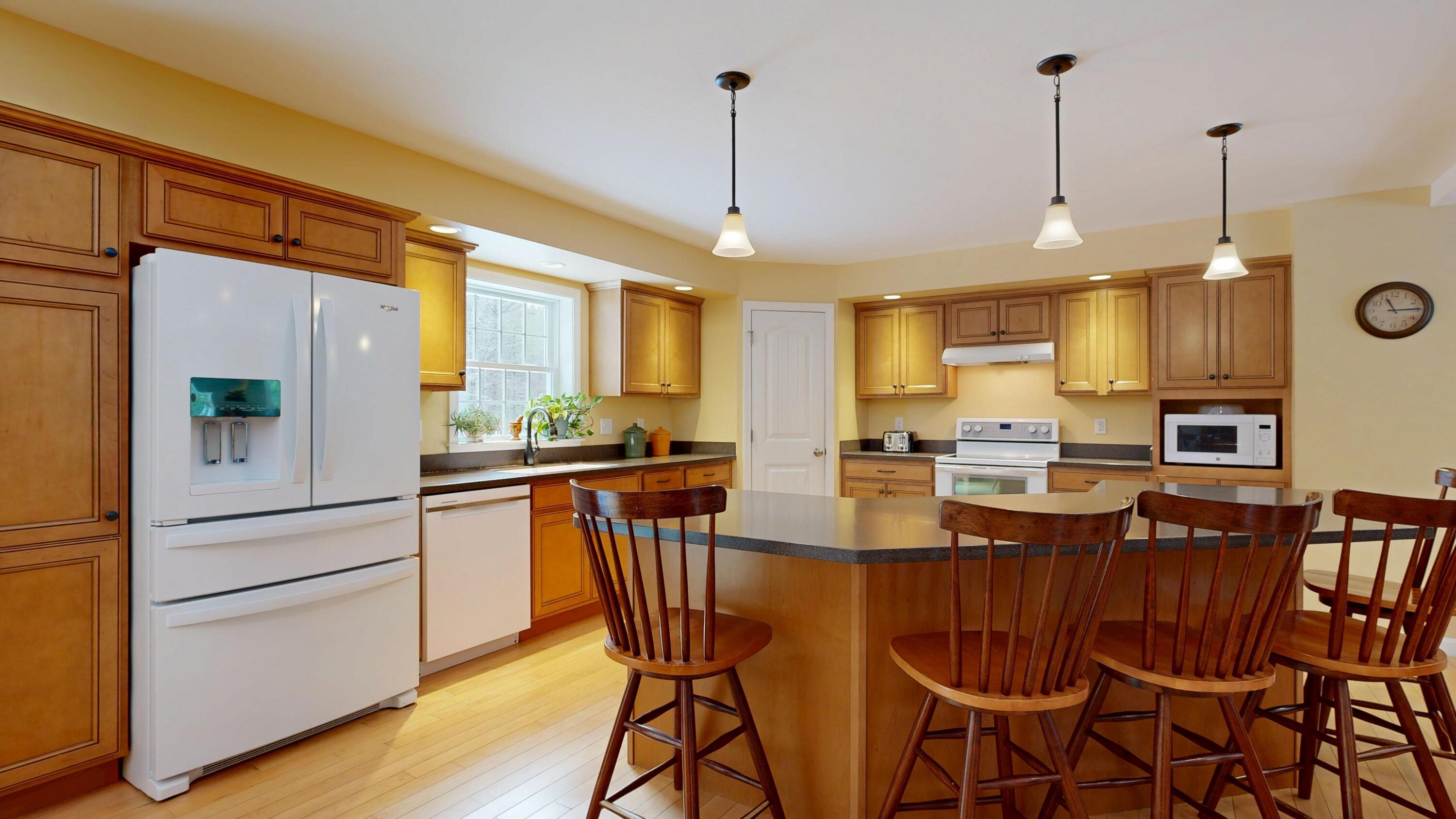 141 Bradbury Road Lewiston, ME 04240 - Photo 15 of 98 Kitchen
