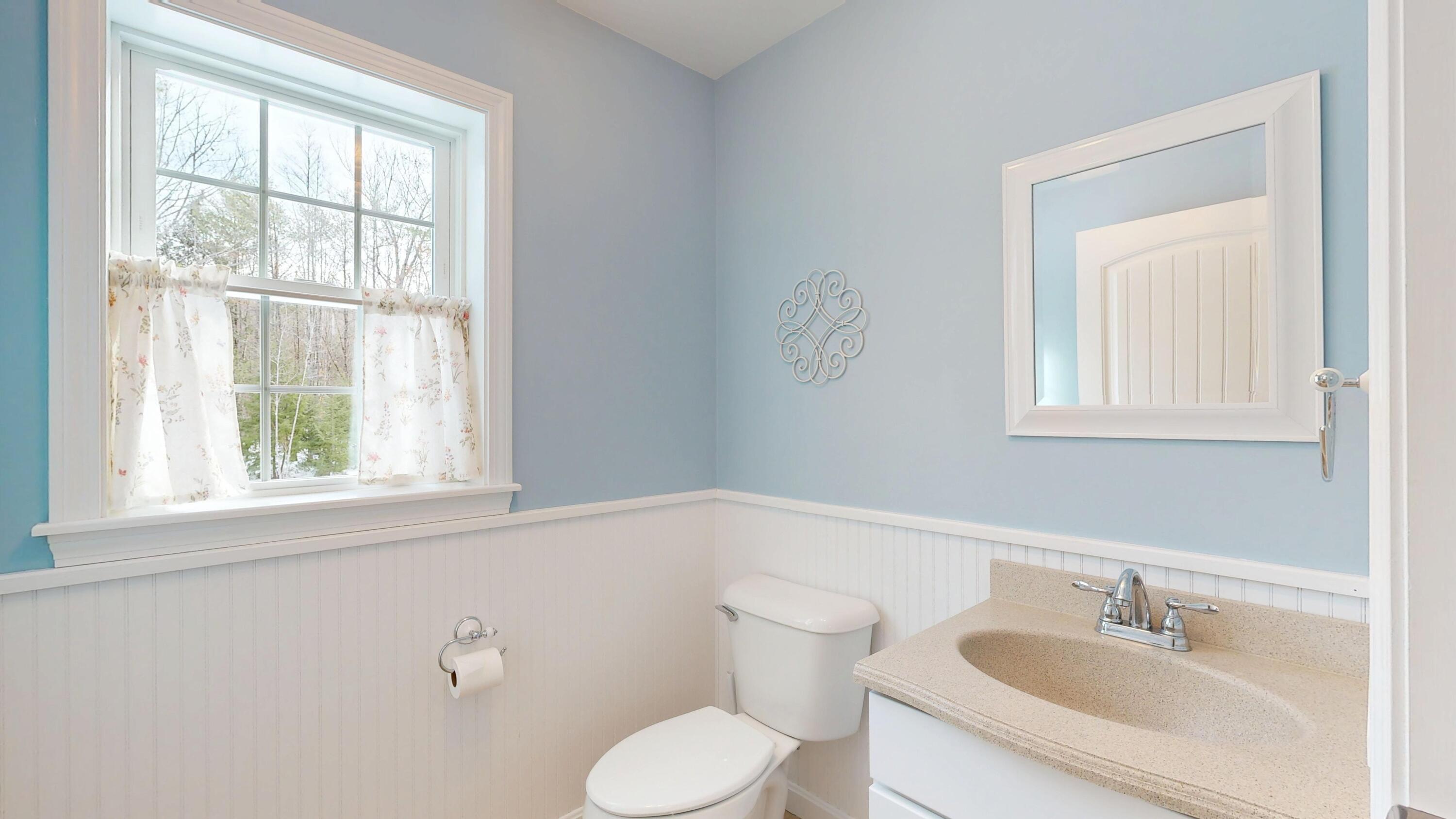 141 Bradbury Road Lewiston, ME 04240 - Photo 16 of 98 Bathroom