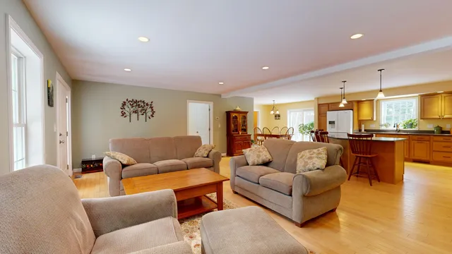 $650,000 | 141 Bradbury Road, Lewiston, ME 04240