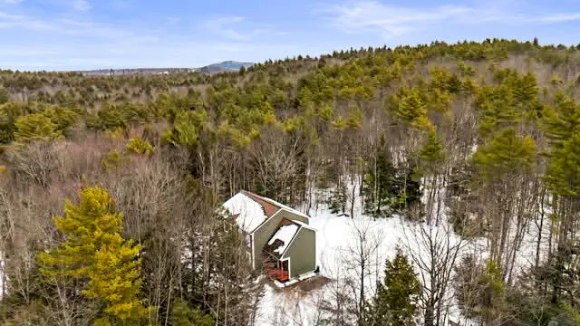 $650,000 | 141 Bradbury Road, Lewiston, ME 04240