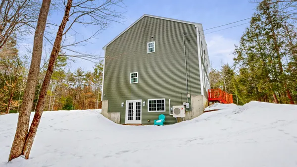 $635,000 | 141 Bradbury Road, Lewiston, ME 04240