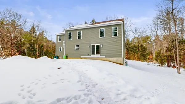 $635,000 | 141 Bradbury Road, Lewiston, ME 04240