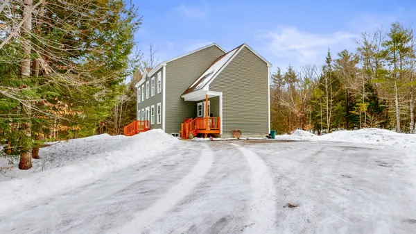 $635,000 | 141 Bradbury Road, Lewiston, ME 04240
